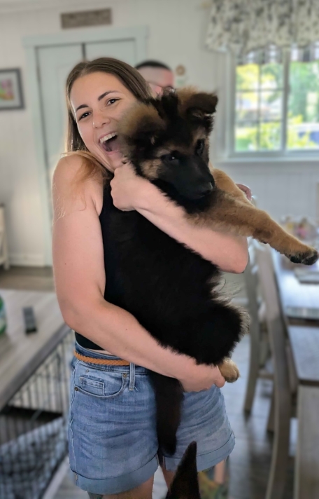 Portrait of artist Dani Devine